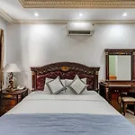 Happy Land Hotel